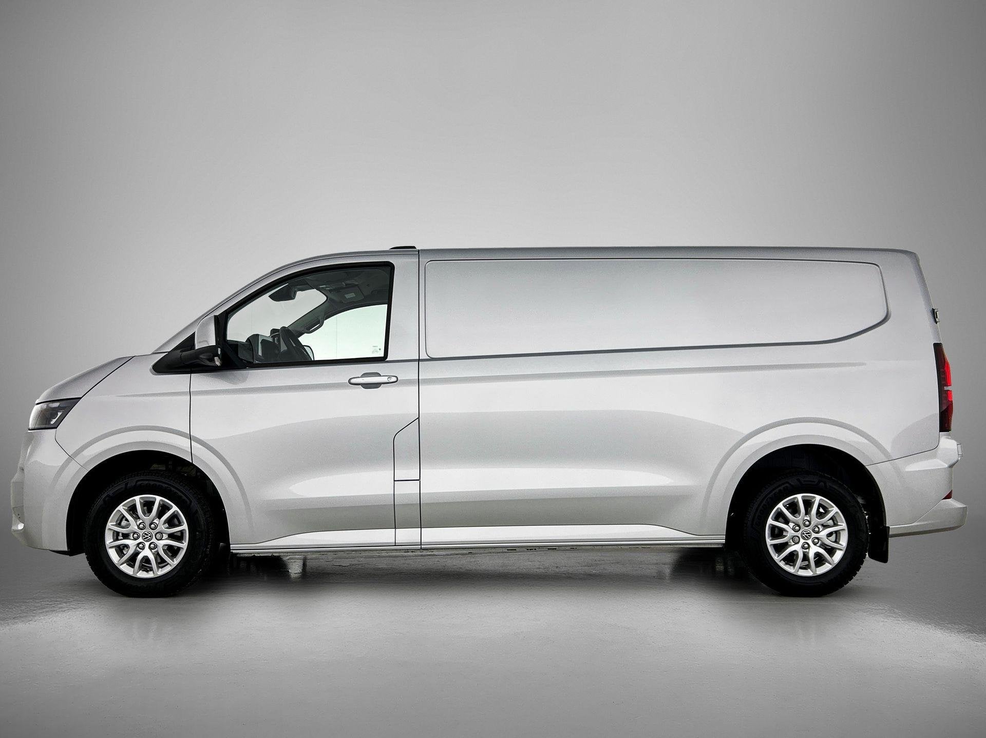 Volkswagen Transporter 2.5 eHybrid L2H1 Style 233 PK | Autom, Auto's, Automaat, Euro 6, 4 cilinders, Nieuw