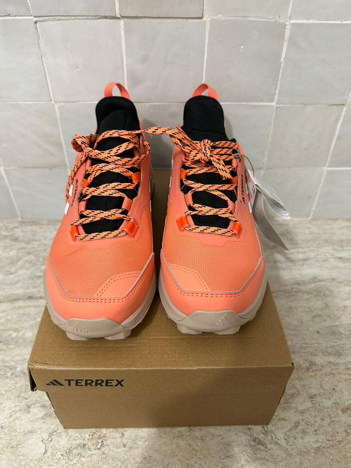 Adidas Terrex NIEUW, Verzenden, Zo goed als nieuw, Schoenen