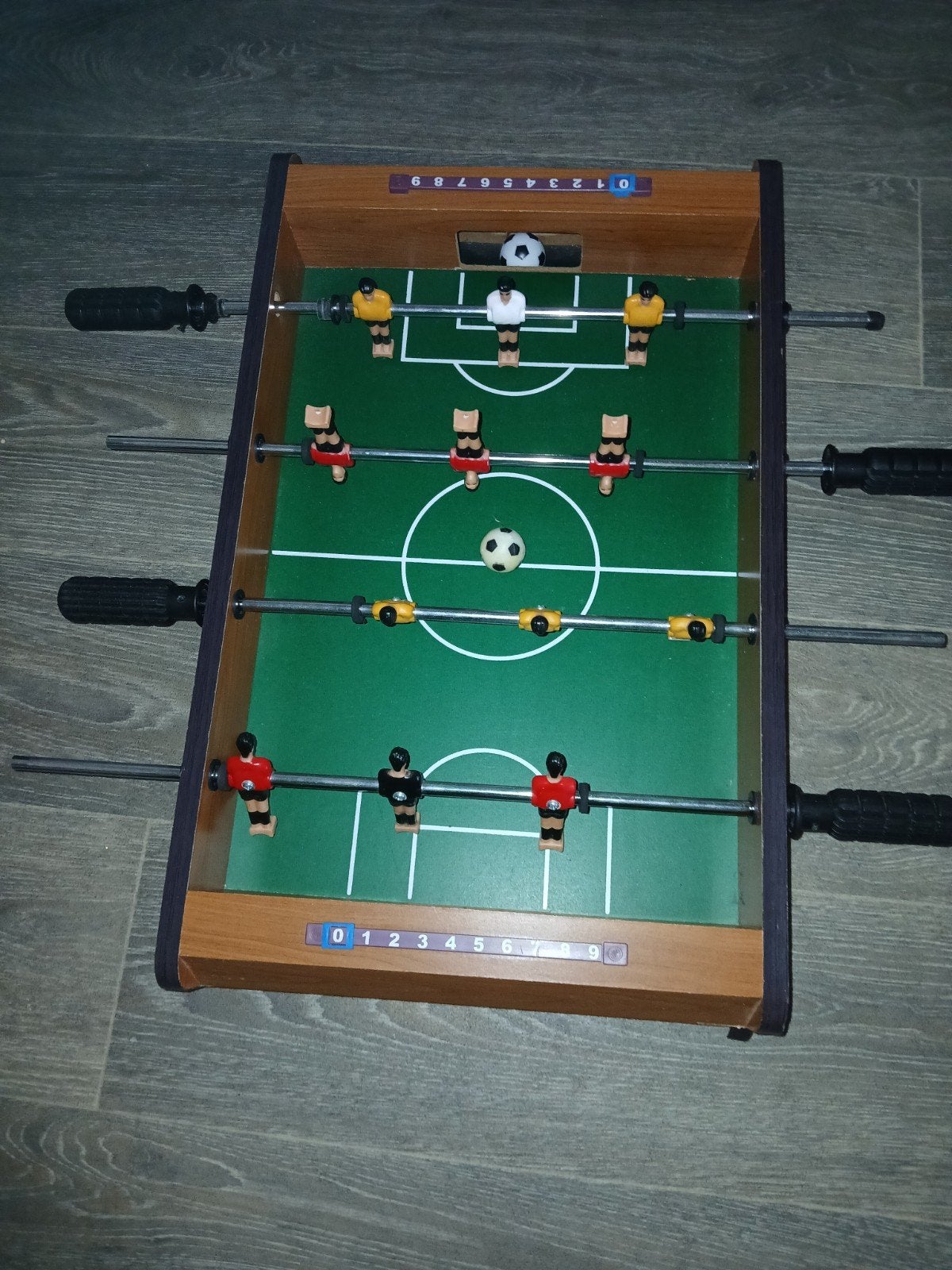 Tafelvoetbalspel - Compact en Draagbaar, Een of twee spelers, Ophalen, Gebruikt, Reisspel