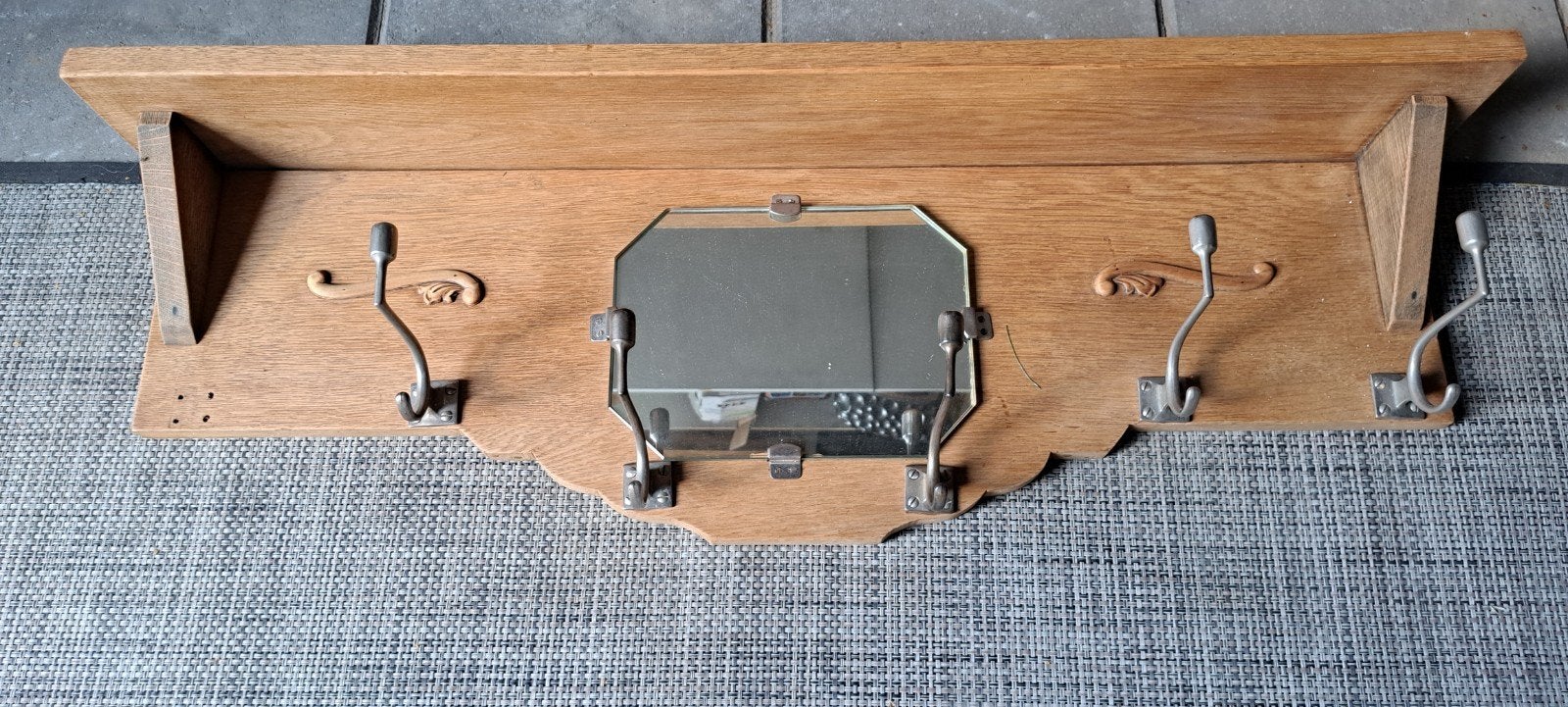 Vintage houten wandkapstok met spiegel en haken, Gebruikt, Minder dan 100 cm, Hout, Ophalen