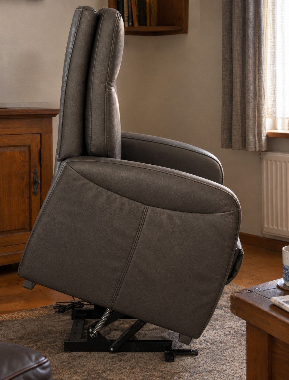 Senioren Fauteuil Prominent opstaan en relaxstand echt leer, Huis en Inrichting, Ophalen, Zo goed als nieuw, Leer