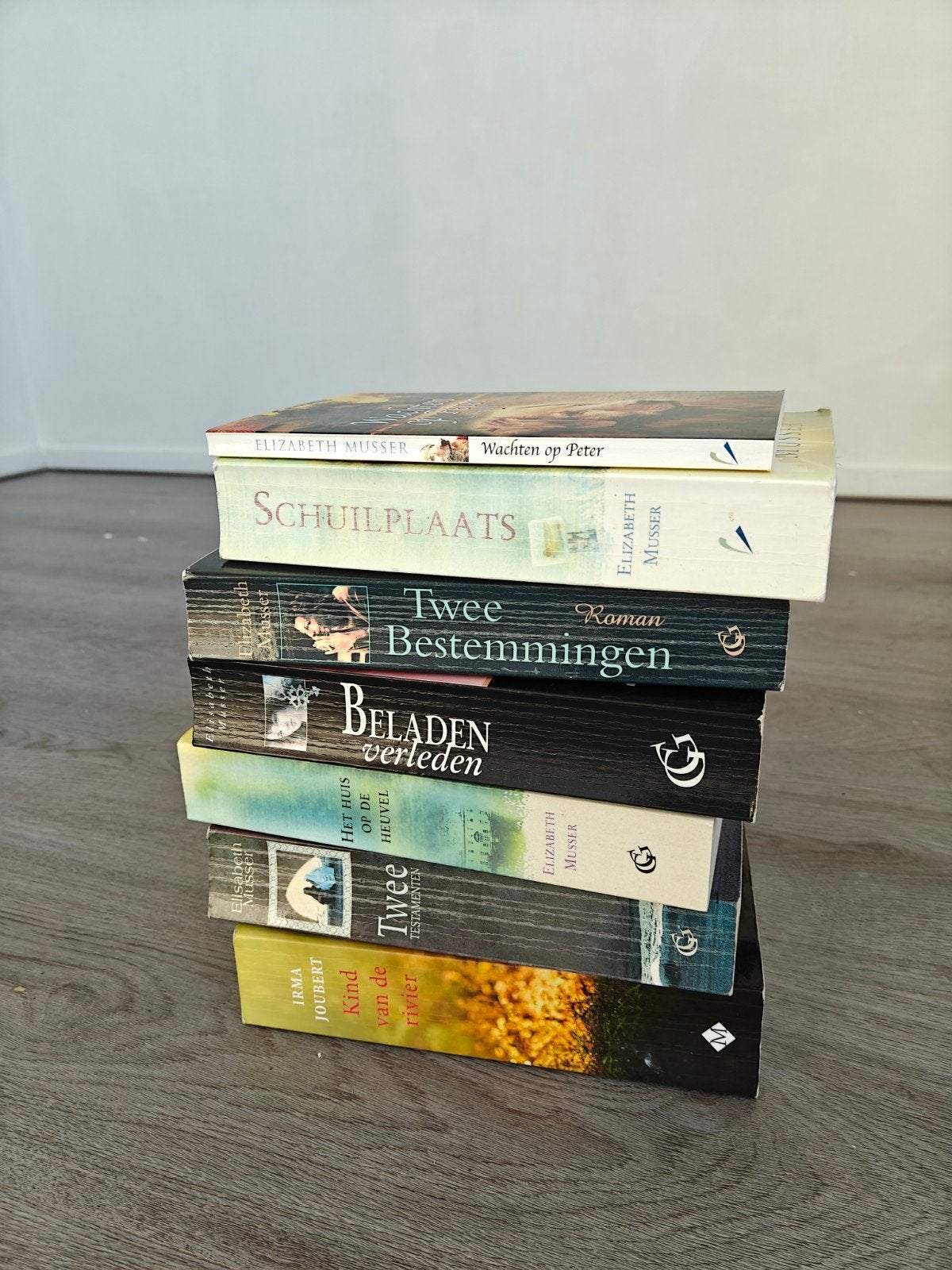 Boeken Elizabeth Musser & Irma Joubert - Diverse Titels, Ophalen, Gelezen, Elizabeth Musser, Irma Joubert