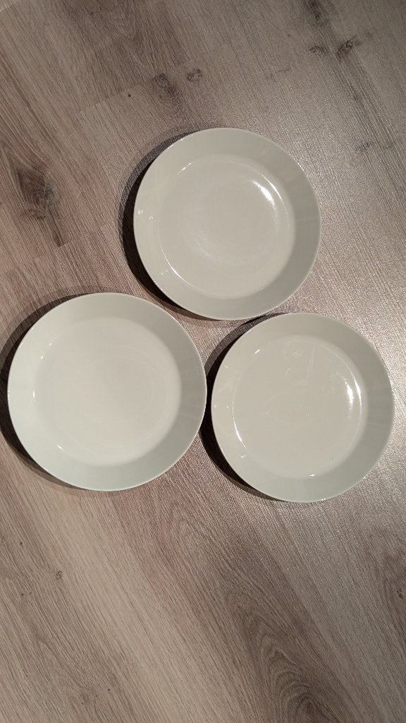 Iittala Teema bord 21 cm wit 3 stuks nieuw, Huis en Inrichting, Nieuw, Ophalen of Verzenden, Bord(en), Overige stijlen