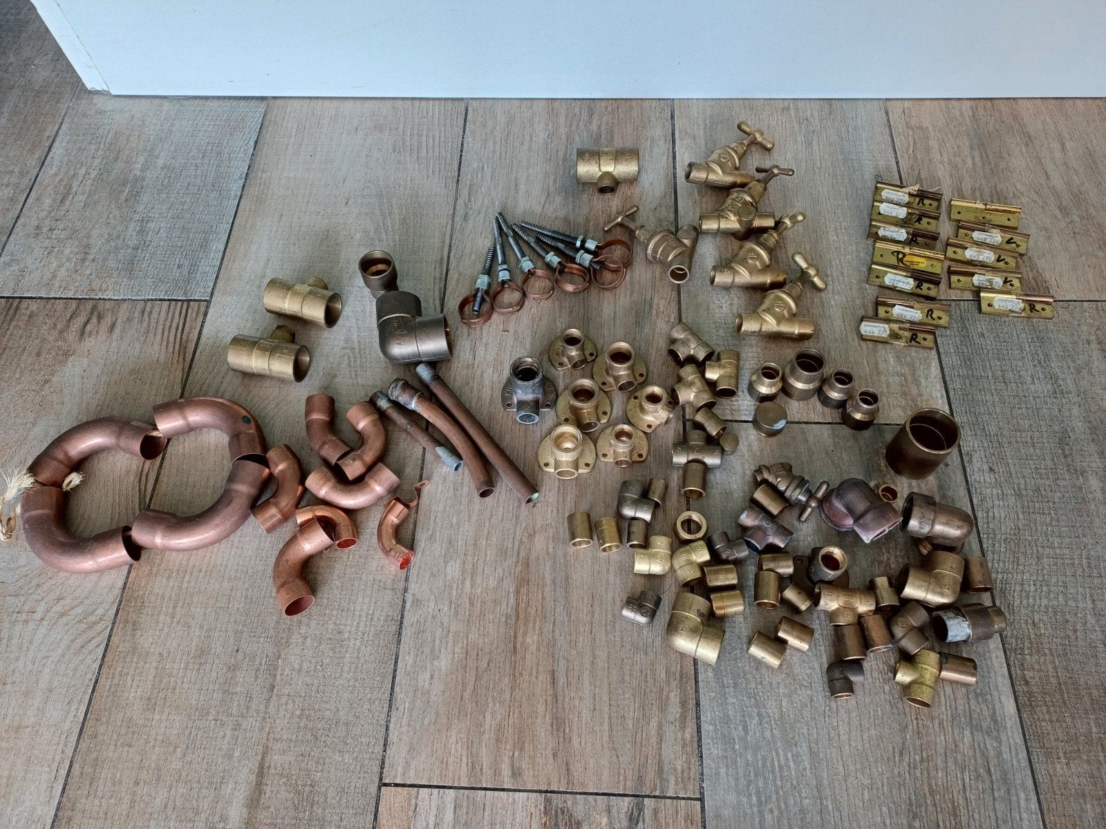Verzameling messing en koperen koppelingen en Wisa kranen, Ophalen, Nieuw, Overige typen