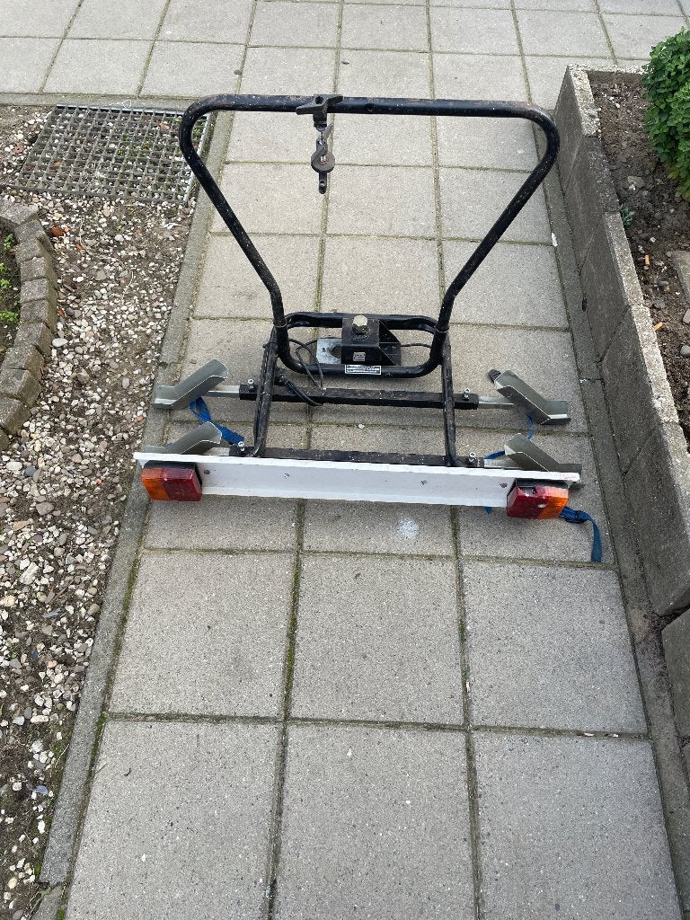 Fietsdrager, Auto diversen, Fietsendragers, Ophalen, 2 fietsen, Gebruikt, Trekhaakdrager