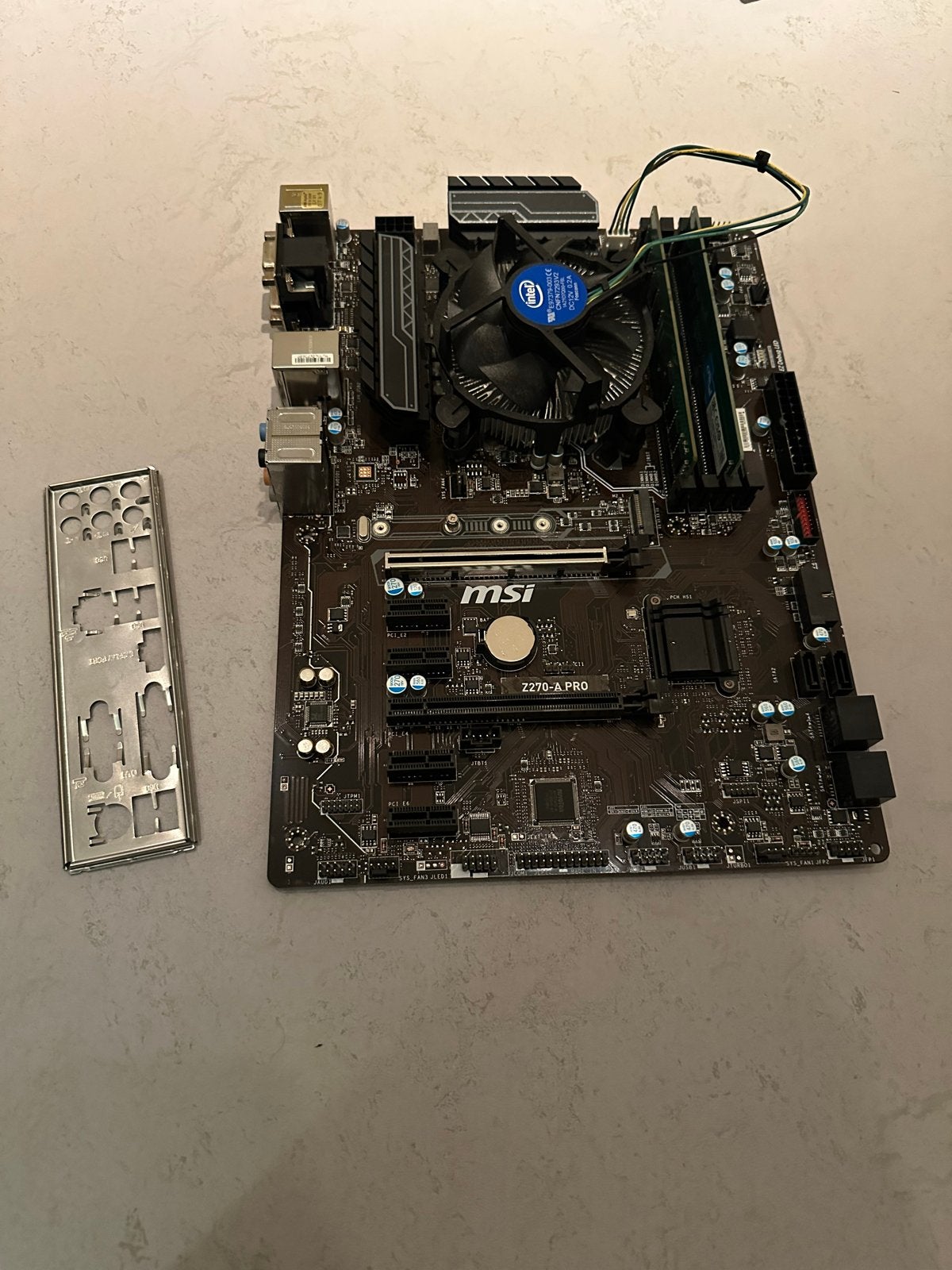 MSI Z270-A PRO met i5-7400 en 8GB DDR4 RAM, Computers en Software, Ophalen of Verzenden, Gebruikt, Intel, DDR4