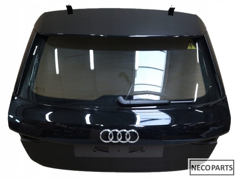 AUDI A3 8Y SPORTBACK ACHTERKLEP KLEUR LY9B ALLES LEVERBAAR!!, Gebruikt, -, Achter, -