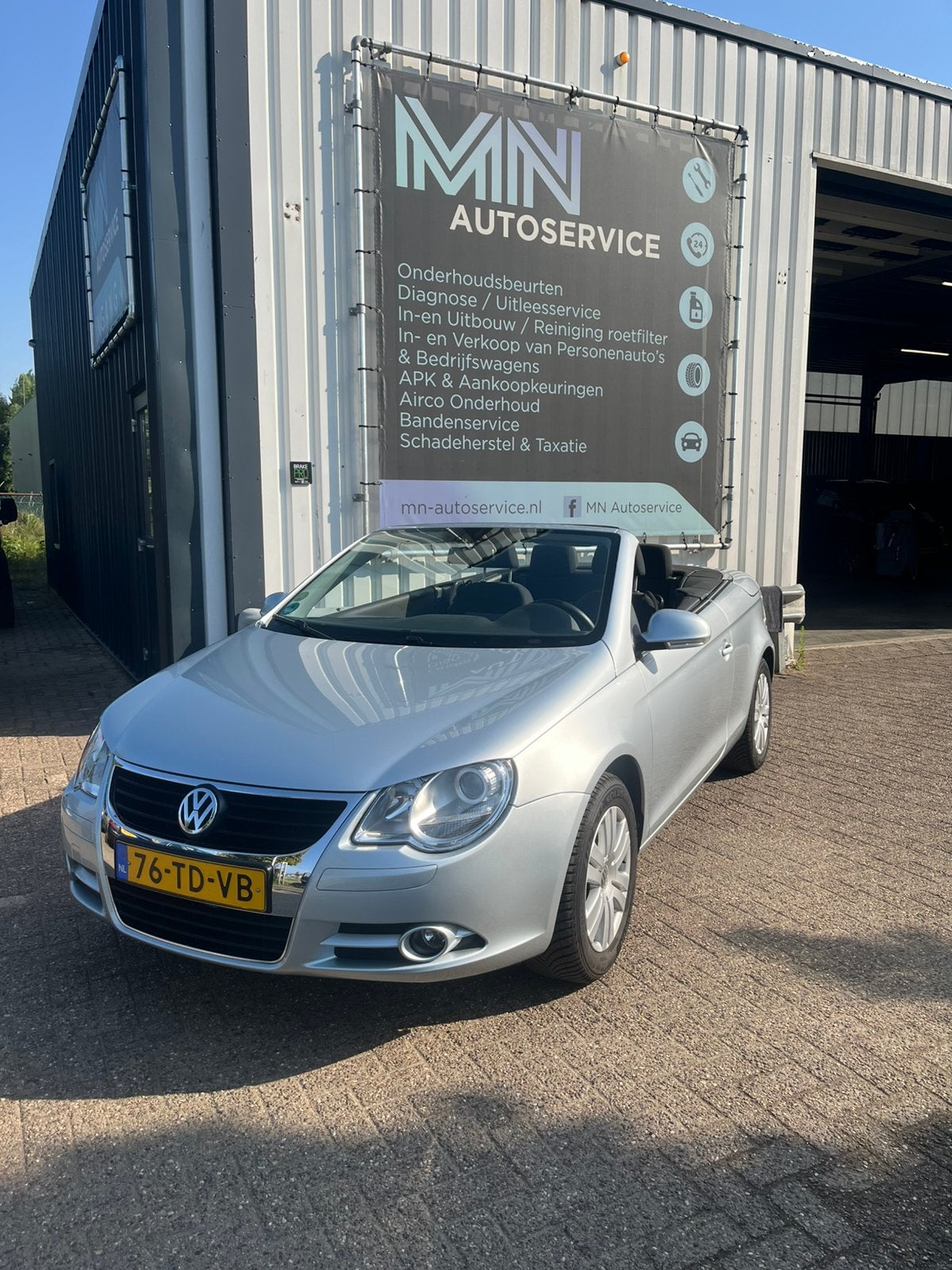 Volkswagen Eos Cabrio Airco 1.6 16V FSI 2006 Grijs, Auto's, Volkswagen, Euro 5, Stof, Zwart, 4 cilinders
