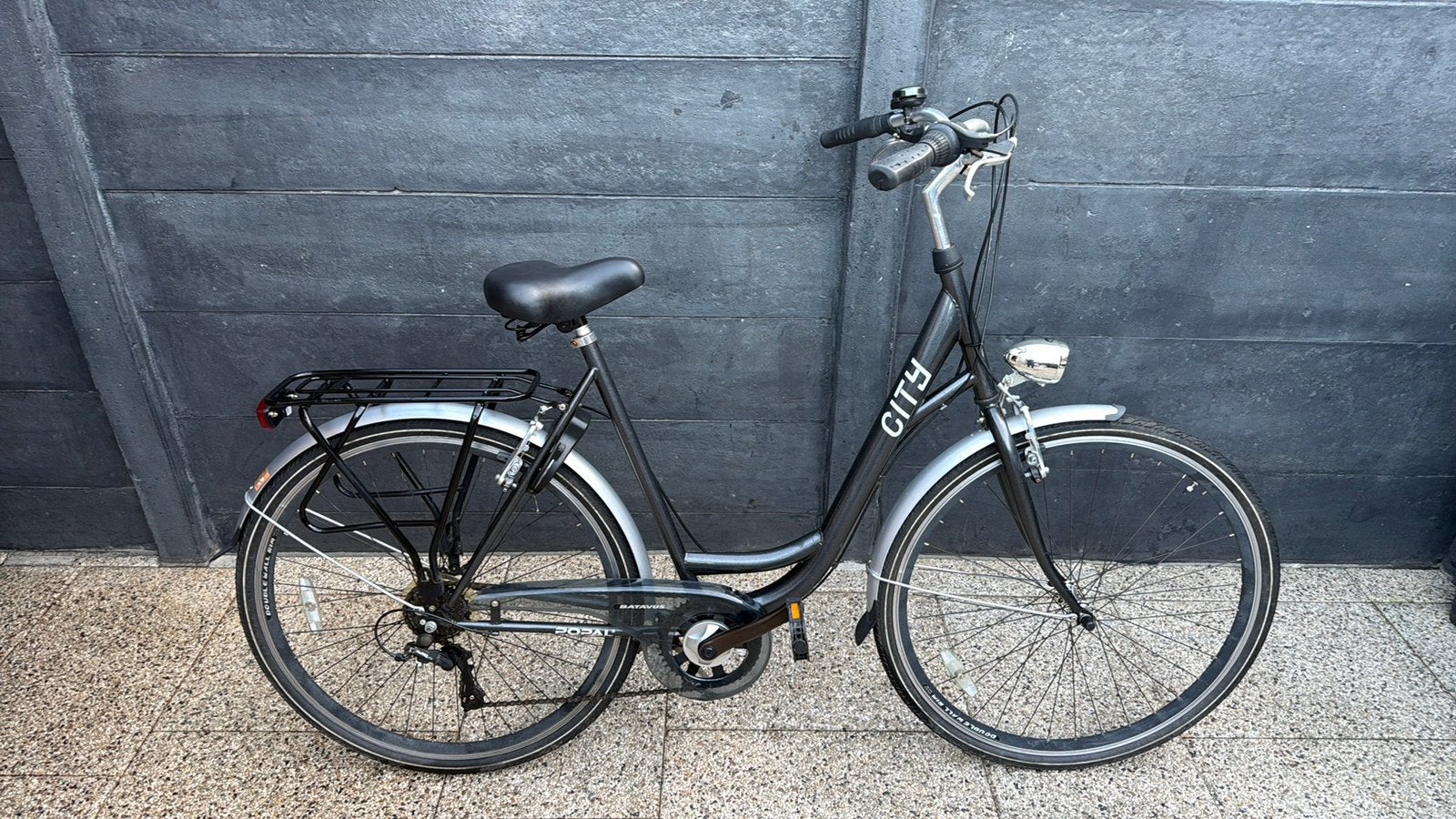 Zo goed als nieuwe Popal city Damesfiets 28 inch.6 versn., Versnellingen, 56 cm of meer, Zo goed als nieuw, Ophalen
