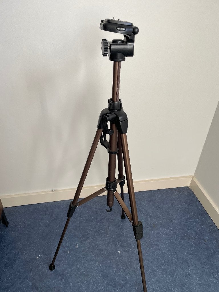 Camera Tripod stratief, Ophalen, Zo goed als nieuw, Driepoot