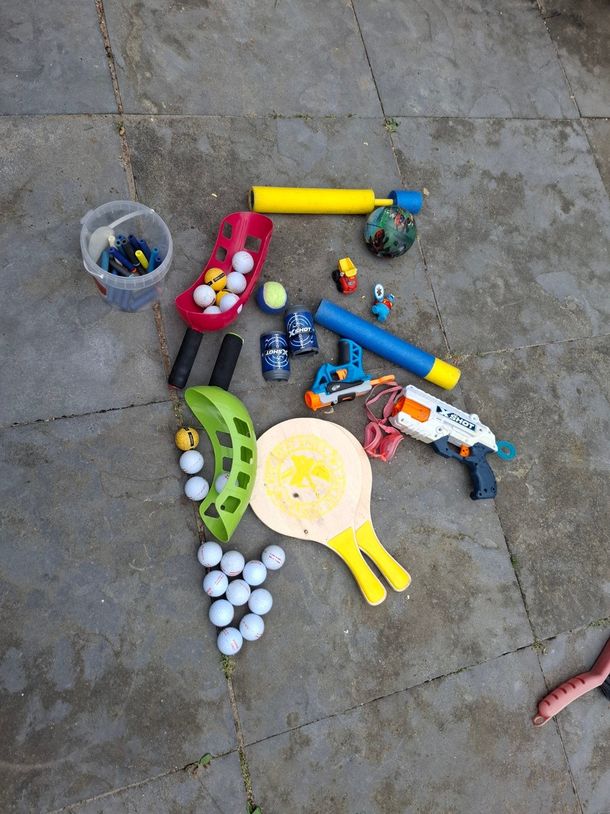 Buitenspeelgoed: Golfballen, geweer, waterpistool en meer, Ophalen of Verzenden, Zo goed als nieuw