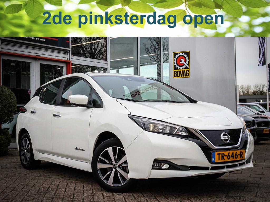 Nissan Leaf Acenta 40 kWh SOH 91% . (bj 2018, automaat), Stof, Gebruikt, Zwart, Wit