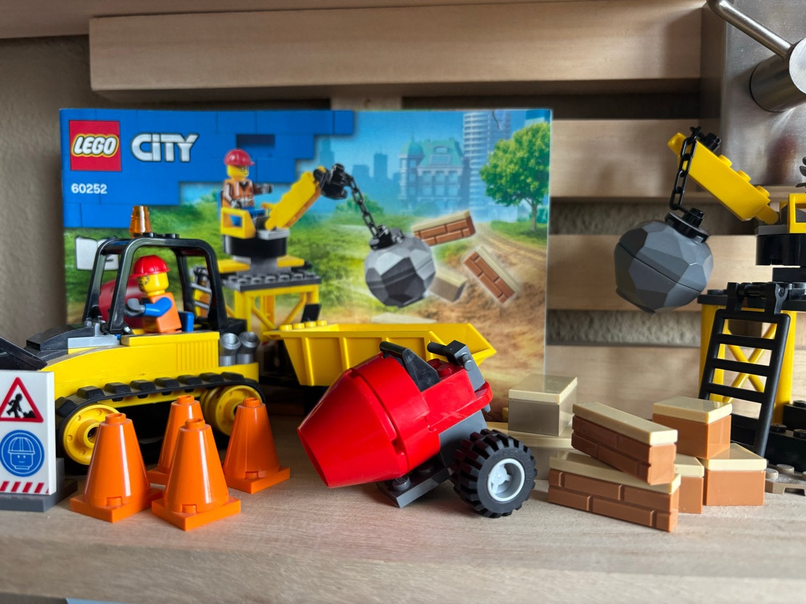 LEGO City 60252 Bouwvoertuigen set, Ophalen of Verzenden, Zo goed als nieuw, Overige merken