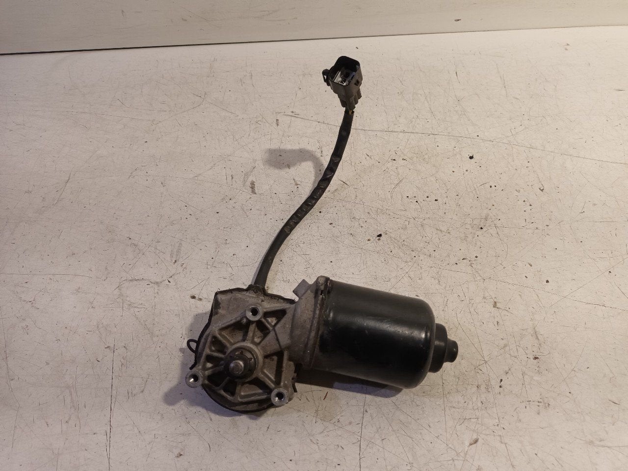 Ruitenwissermotor voor Hyundai H 300, Onderdelen@venauto.nl, Van der Ven Autorecycling B.V., Gebruikt, Ettenseweg 76, 4706 PB Roosendaal, The Netherlands