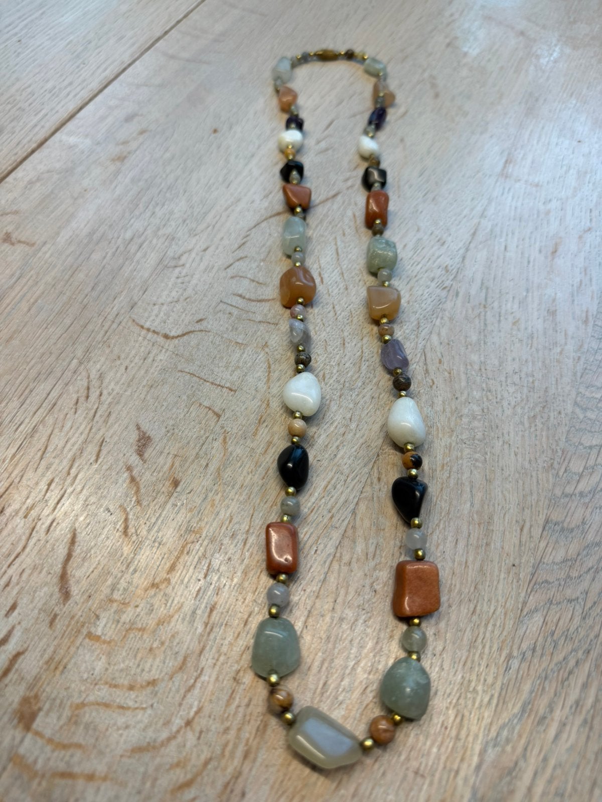Oude natuurstenen ketting, Sieraden, Tassen en Uiterlijk, Kettingen, Ophalen of Verzenden, Zo goed als nieuw, Steen of Mineraal