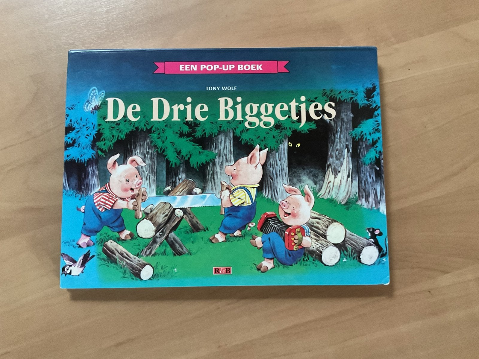 Pop up  3 x.  De drie biggetjes ,Roodkapje  en Assepoester, Boeken, Ophalen of Verzenden, Zo goed als nieuw, Sprookjes
