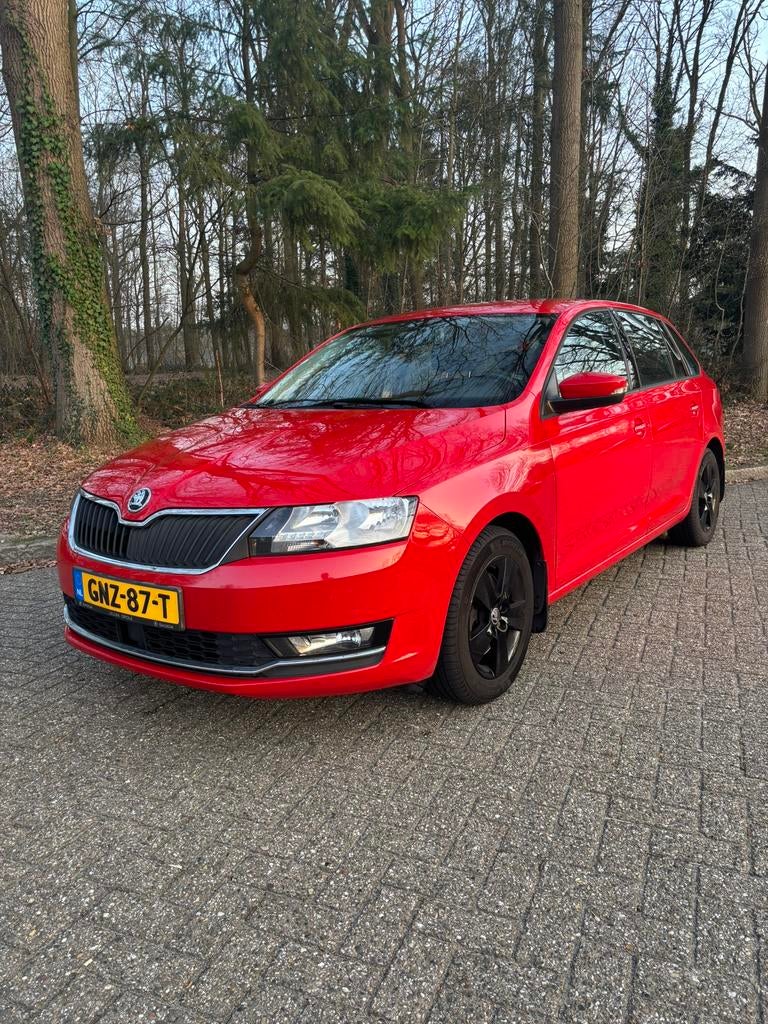 Skoda Rapid 1.4 TSI Automaat | DSG gereviseerd | Goed OH, Auto's, 1131 kg, 125 pk, 4 cilinders, 610 kg