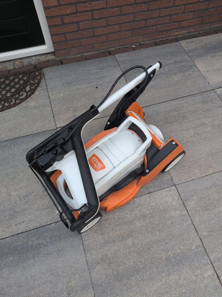 Accu maaier Stihl RMA339C Mulchen, Ophalen, Cirkelmaaier, Stihl, Gebruikt