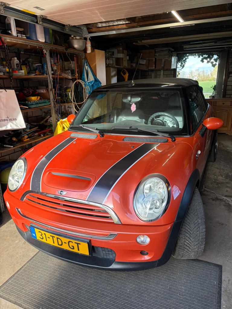 Mini Cooper S Cabrio 170PK + 18” velgen, automaat, flippers, Cabriolet, 1299 kg, Grijs, Particulier