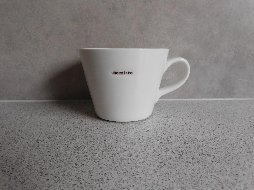 Mug 350 ml. Chocolate Keith Brymer MIA, Keramiek, Ophalen of Verzenden, Zo goed als nieuw, Overige stijlen