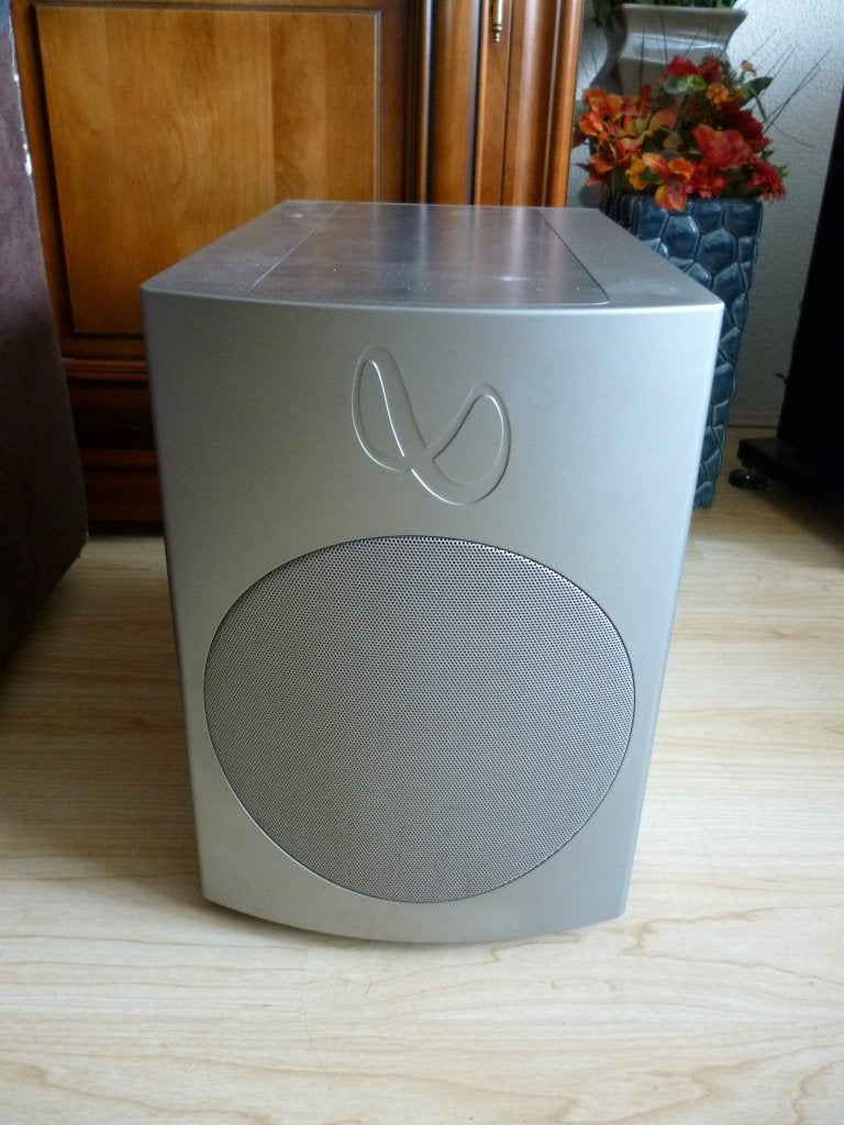 infinity oreus subwoofer, Ophalen of Verzenden, Zo goed als nieuw, Subwoofer, Overige merken