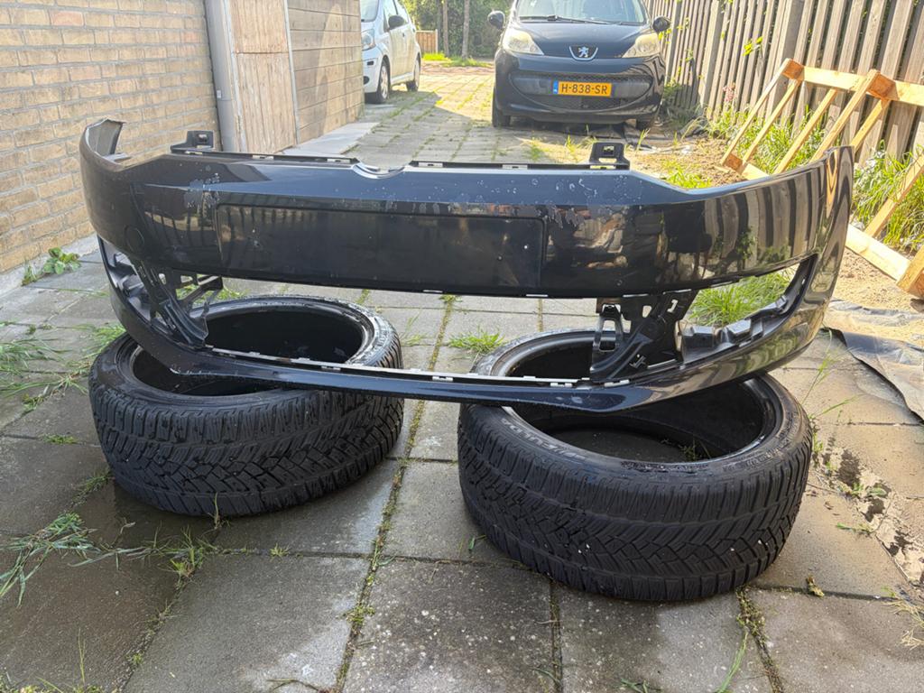 Voorbumper Volkswagen Polo 6R 2009-2015 Origineel Zwart L041, Auto-onderdelen, Carrosserie en Plaatwerk, Gebruikt, Ophalen of Verzenden