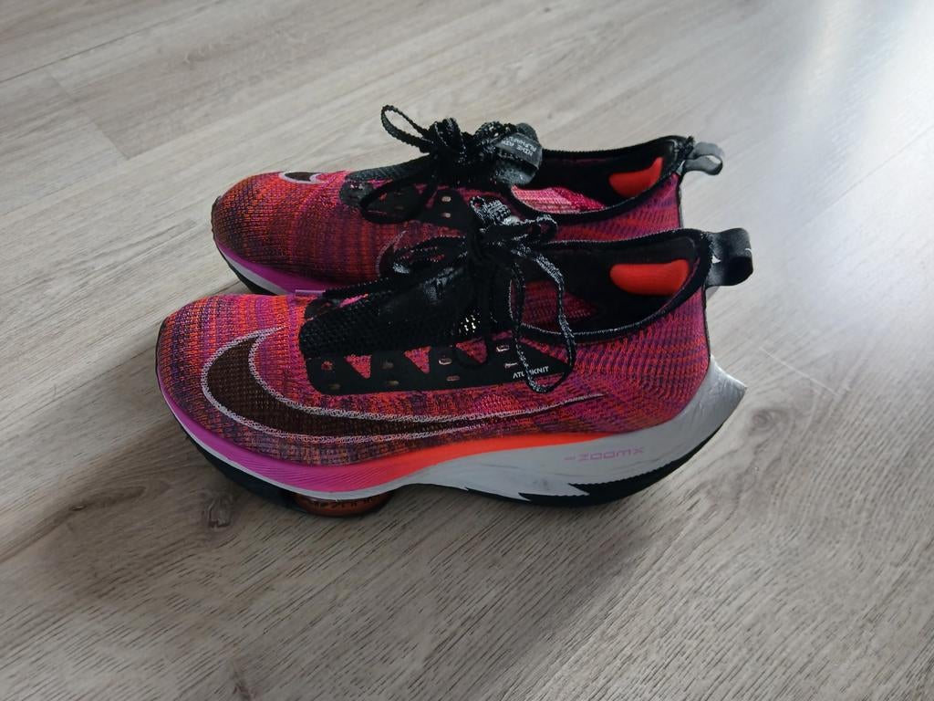 Nike ZoomX Invincible Run Flyknit hardloopschoenen, Sport en Fitness, Loopsport en Atletiek, Ophalen of Verzenden, Zo goed als nieuw
