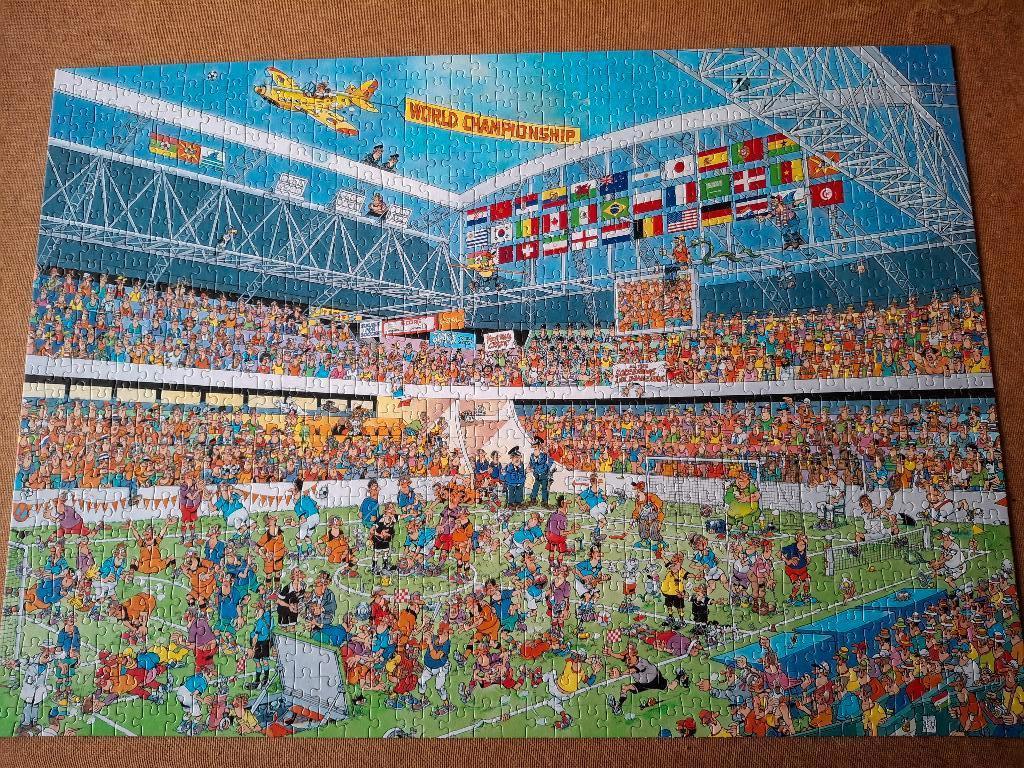 Jan van Haasteren - 1000 stukjes - Voetbalkampioenen, Ophalen, 500 t/m 1500 stukjes, Zo goed als nieuw, Legpuzzel