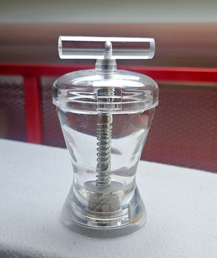 Nootmuskaatmolentje (MARLUX) made in France, Kunststof, Zilver, Ophalen of Verzenden, Overige merken