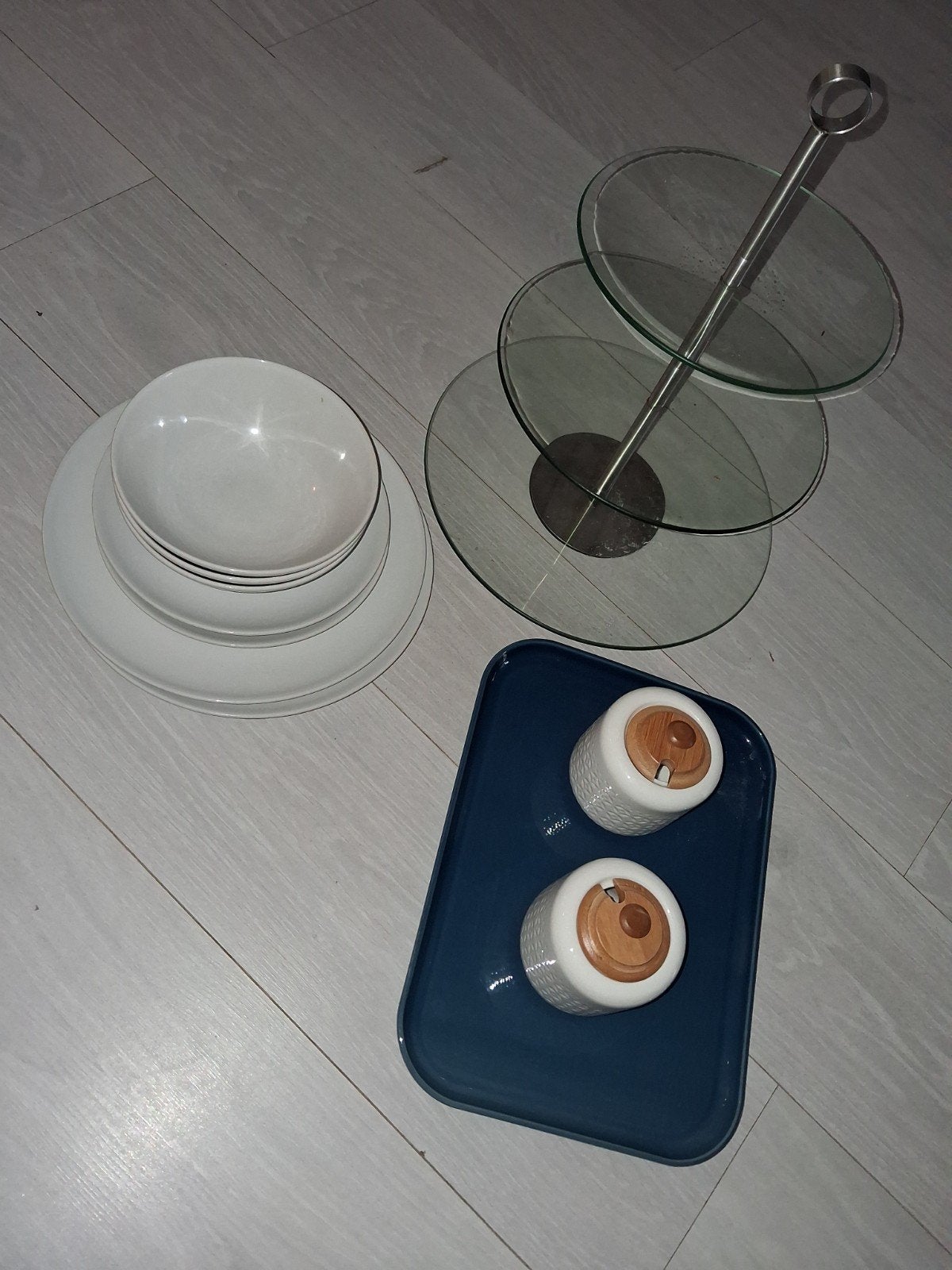 Glazen etagere, schalen en dienblad met potjes, Ophalen of Verzenden