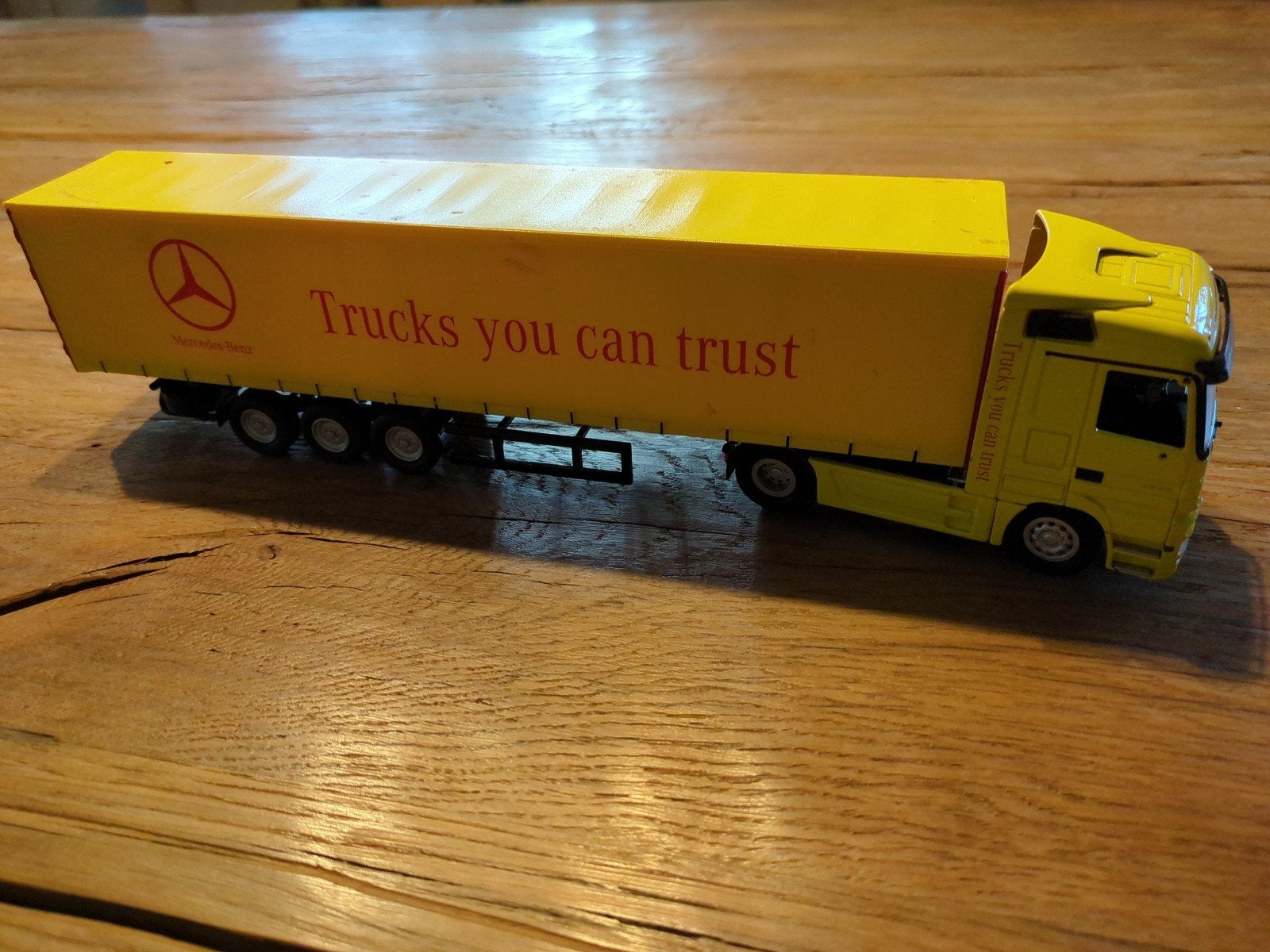 NZG model van Mercedes Benz Actros 1:50, Hobby en Vrije tijd, Ophalen of Verzenden, Gebruikt, Bus of Vrachtwagen, NZG
