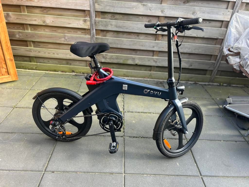Dyu T1 20 inch foldable electric bike, Fietsen en Brommers, Fietsen | Vouwfietsen, Ophalen, Zo goed als nieuw, 20 inch of meer