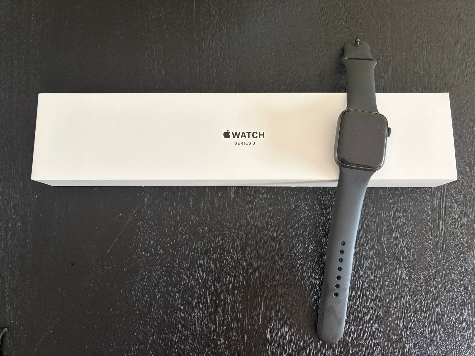 Apple Watch Series SE (GPS) 44mm met 10 extra bandjes, Zwart, IOS, Ophalen of Verzenden, Waterdicht