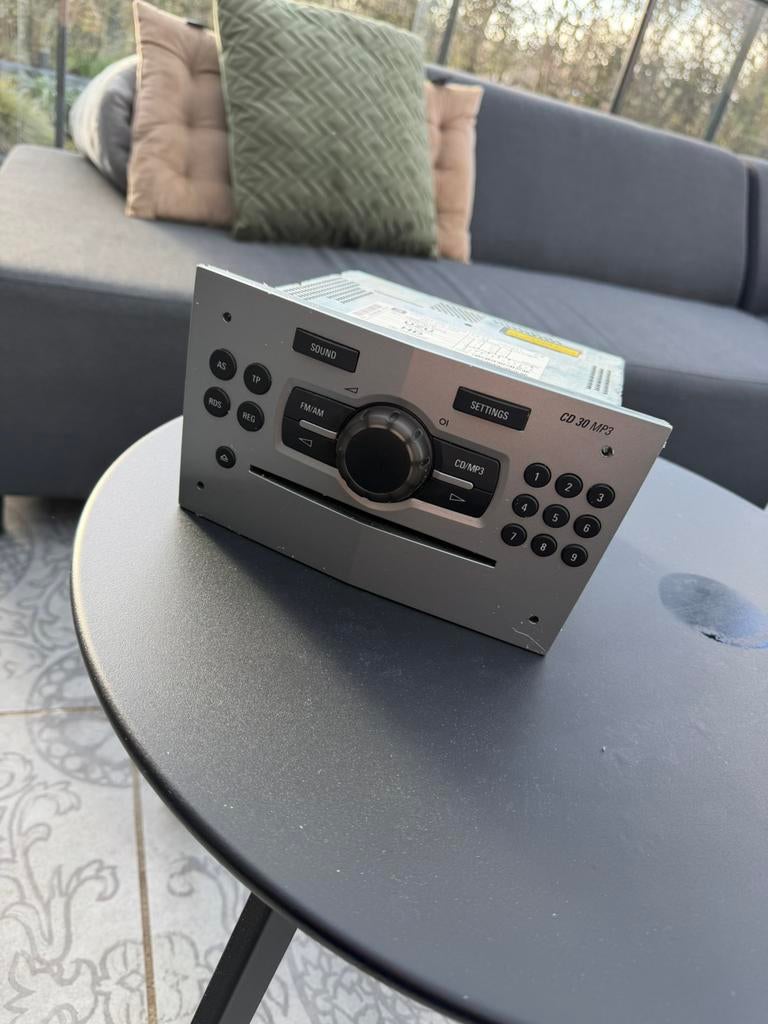 Opel corsa D radio, Auto diversen, Ophalen of Verzenden, Zo goed als nieuw