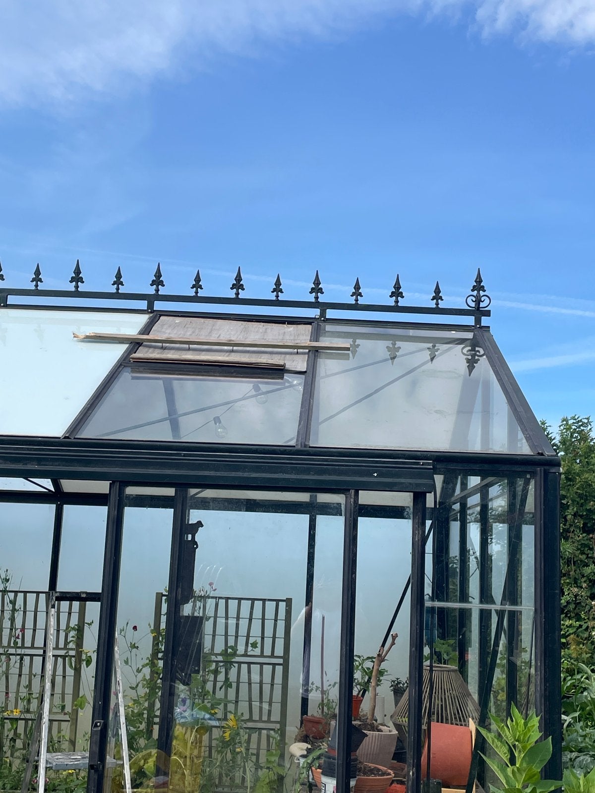 Gezocht iemand die mijn kas ramen kan installeren, Tuin en Terras, Kassen, Gebruikt, Kweekkas, Ophalen of Verzenden, Glas
