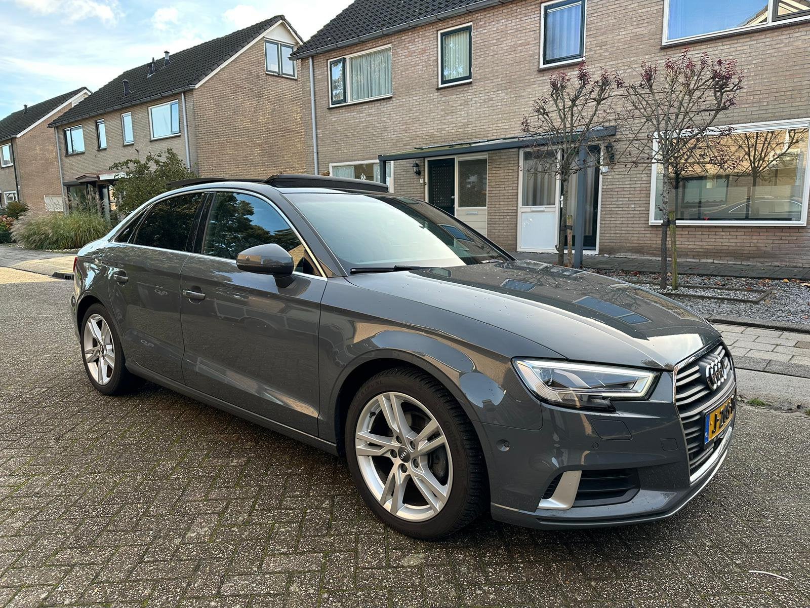 Audi A3 1.4 Tfsi CoD Ultra 150pk 2016 Carplay Panoramadak, Auto's, Voorwielaandrijving, 4 cilinders, 1210 kg, 1395 cc