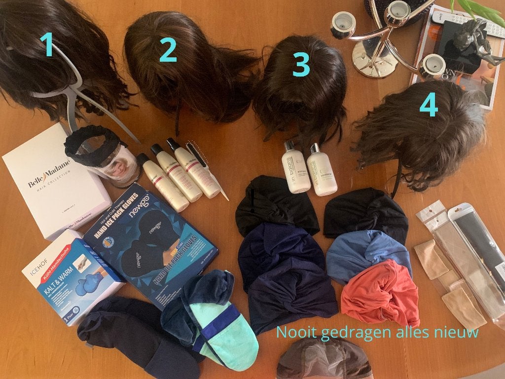 Chemo pakket, haarwerken, koelwanten, mutsjes etc NIEUW, Ophalen of Verzenden, Nieuw, Pruik of Haarverlenging