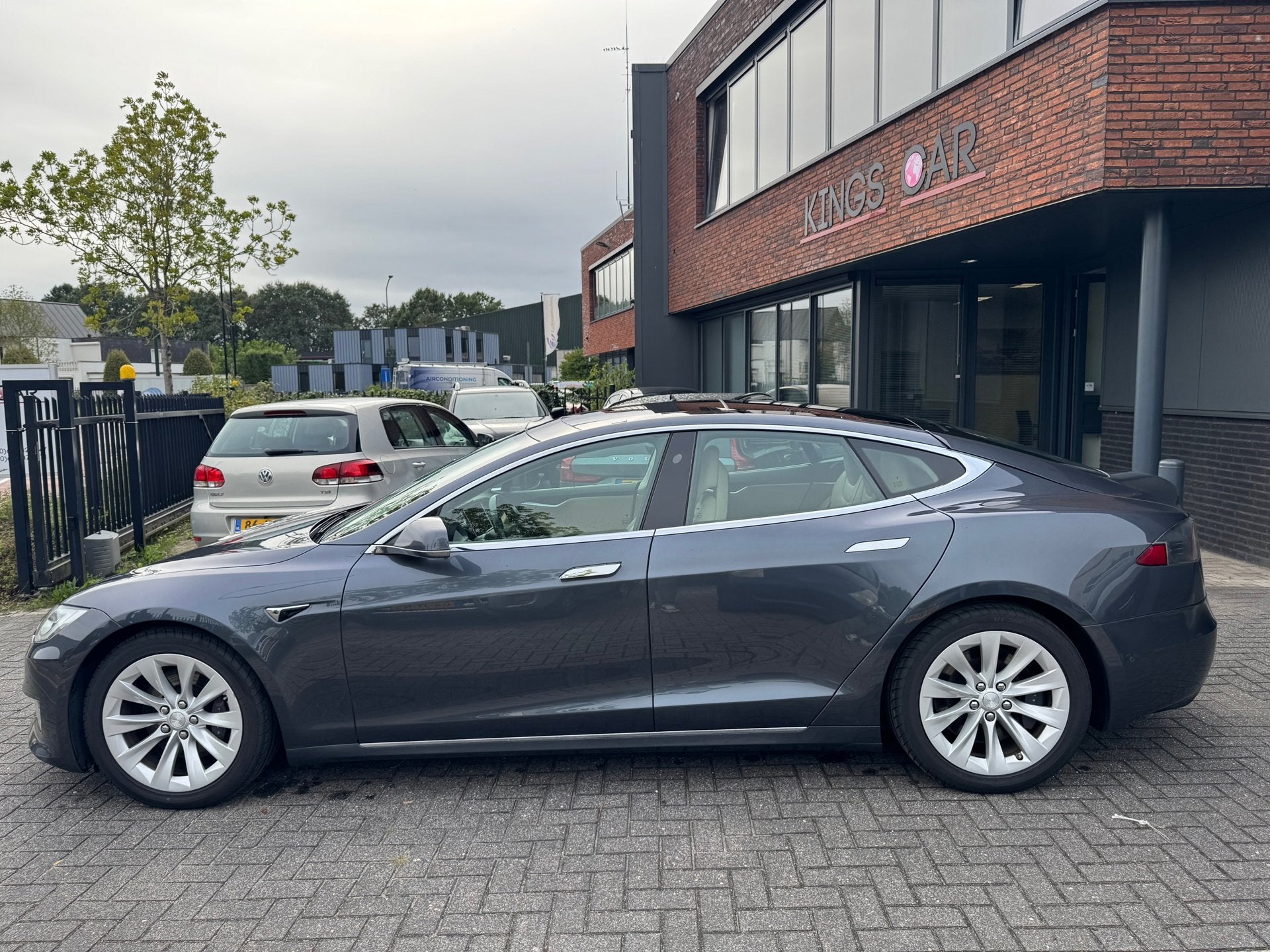 Tesla Model S 75D Base PANO ACC CAMERA ORIG NL NAP NETTE WAG, Auto's, Gebruikt, 85 kWh, Vierwielaandrijving, Hatchback