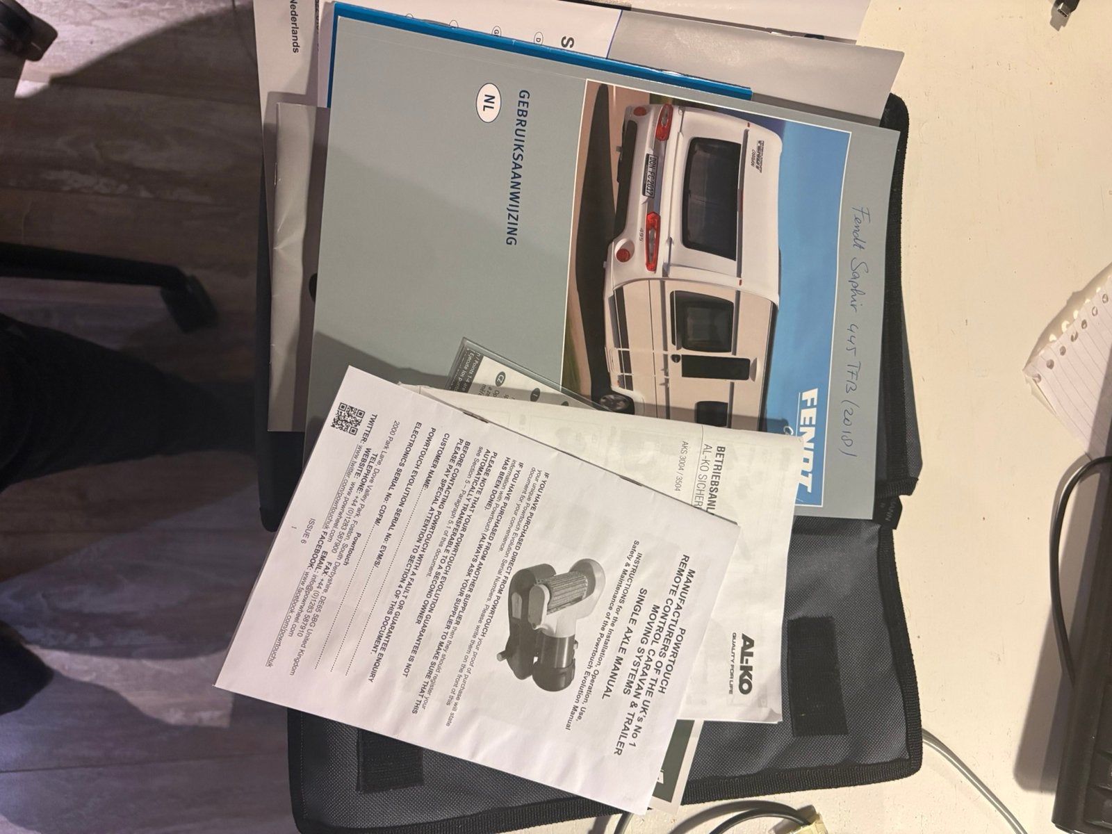 Complete instructiemanual Fendt Saphir 445 TFB 2018, Caravans en Kamperen, Ophalen, Zo goed als nieuw