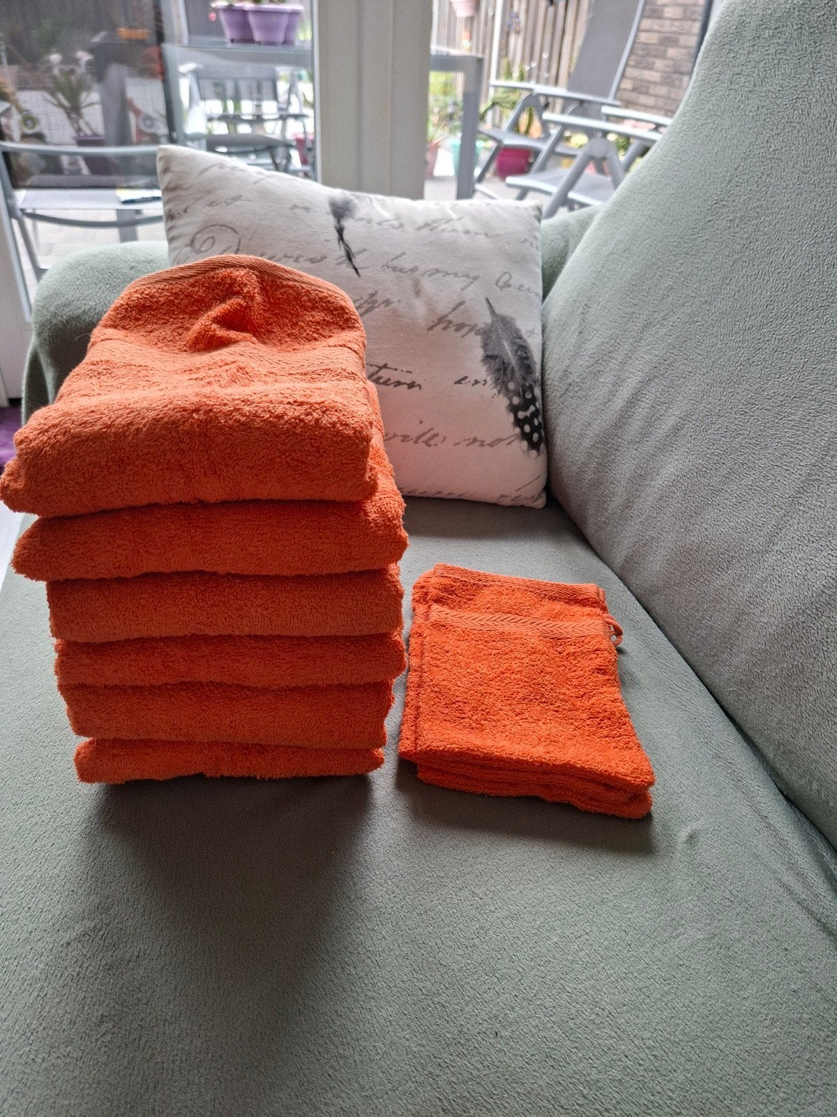 6 handdoeken en 3 washandjes nieuw, Ophalen of Verzenden, Nieuw, Handdoek
