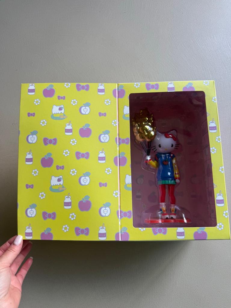Kidrobot x Sanrio Candie Bolton x Hello Kitty 20” Gold, Ophalen of Verzenden, Zo goed als nieuw