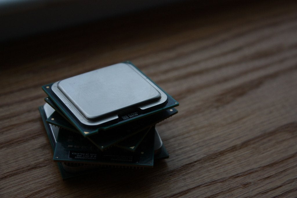 Diverse oudere Intel processoren, Computers en Software, Verzenden, Gebruikt, 3 tot 4 Ghz