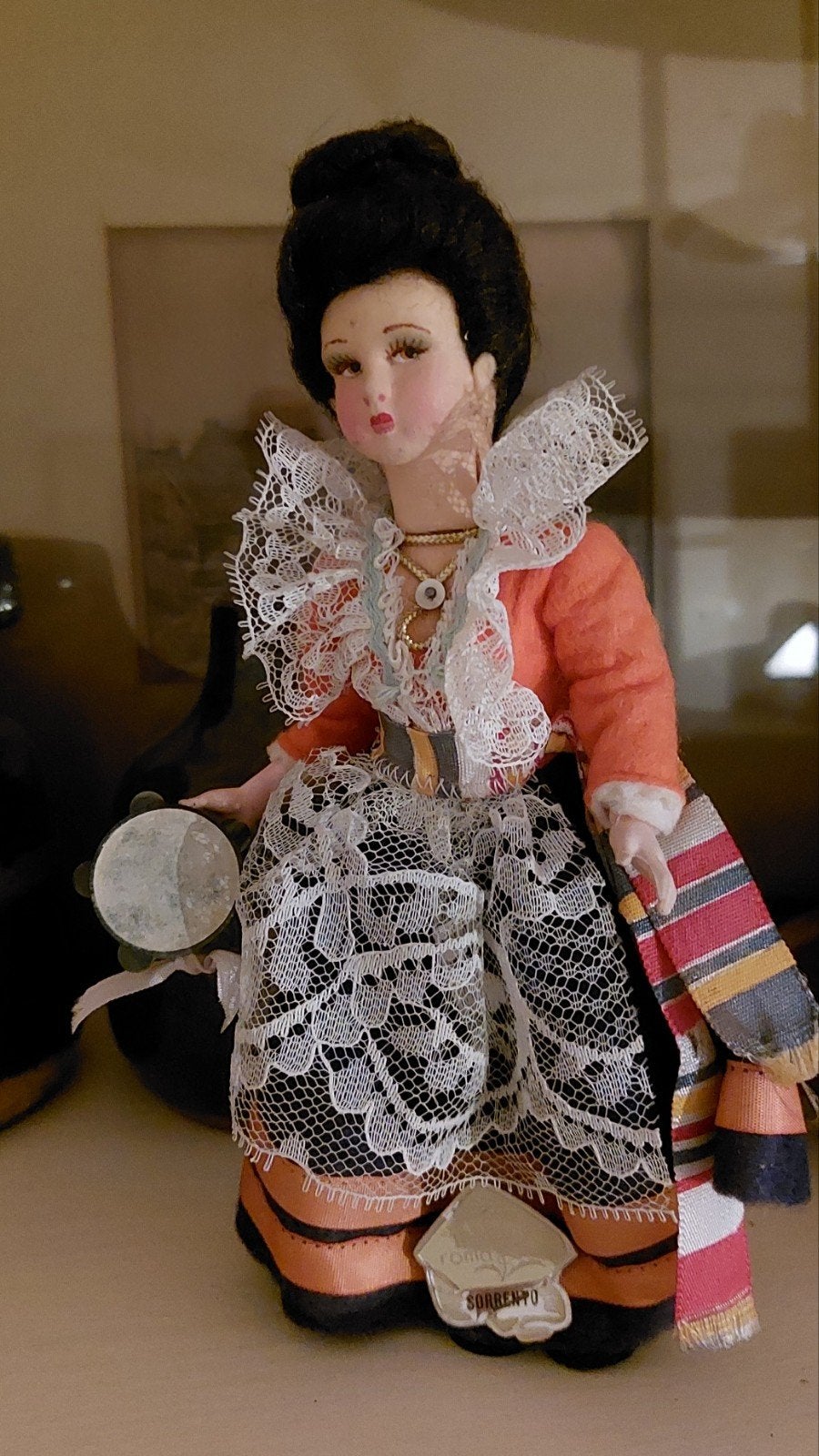 Vintage Italiaanse popje uit Sorrento, Verzamelen, Poppen, Ophalen of Verzenden, Gebruikt, Pop