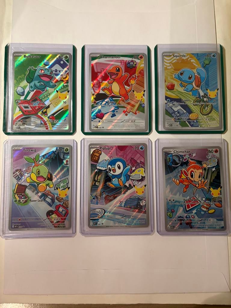 First partner illustration set Gen 1 tot 6 pokemon, Ophalen of Verzenden, Zo goed als nieuw, Meerdere kaarten, Foil