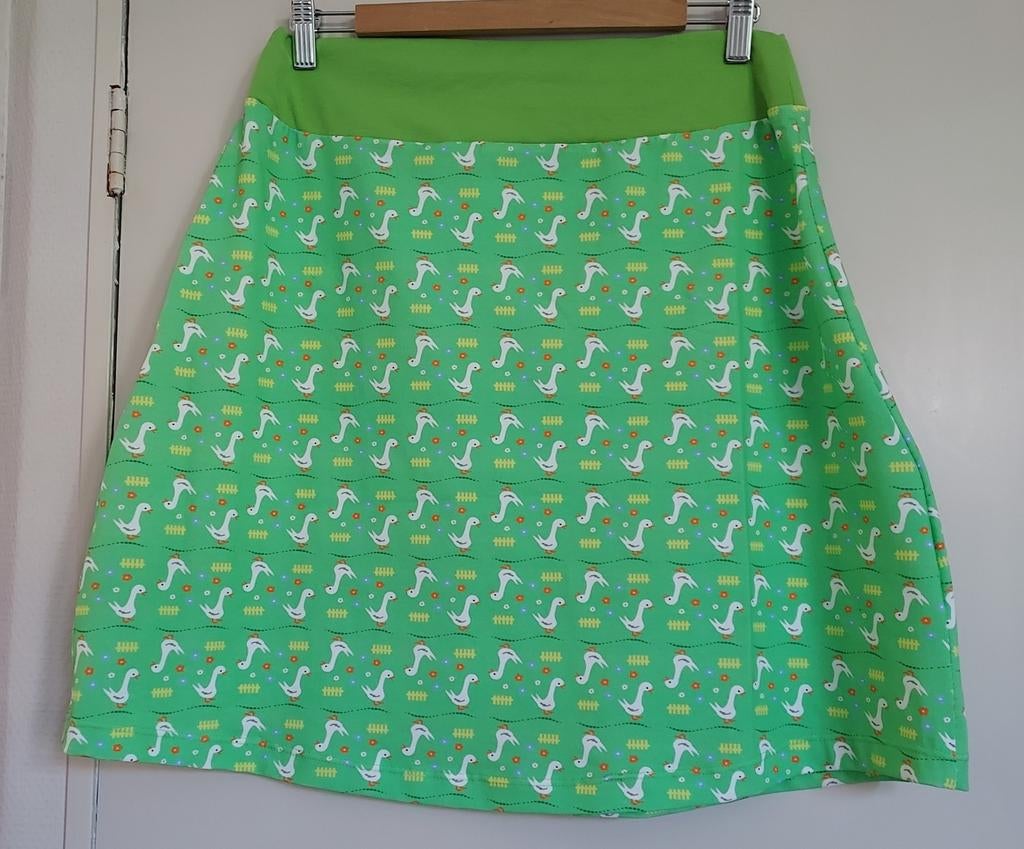 A lijn rokje, Kleding | Dames, Rokken, Ophalen of Verzenden, Nieuw, Groen, Knielengte