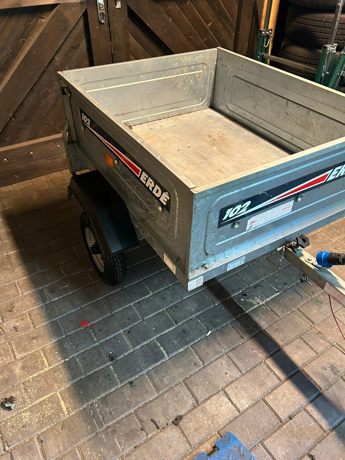 Aanhangwagen, Ophalen, Zo goed als nieuw