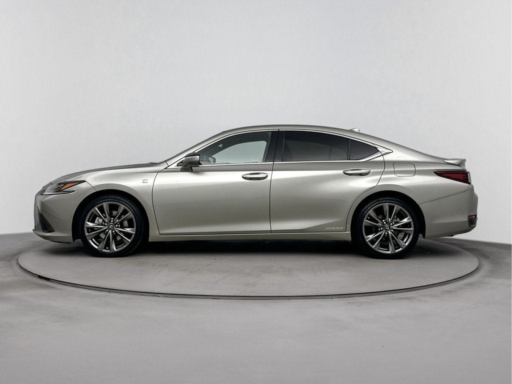 Lexus ES 300h F Sport Line Limited | Mark-Levinson | Head-Up, 12 maanden, Gebruikt, 4 cilinders, 1655 kg