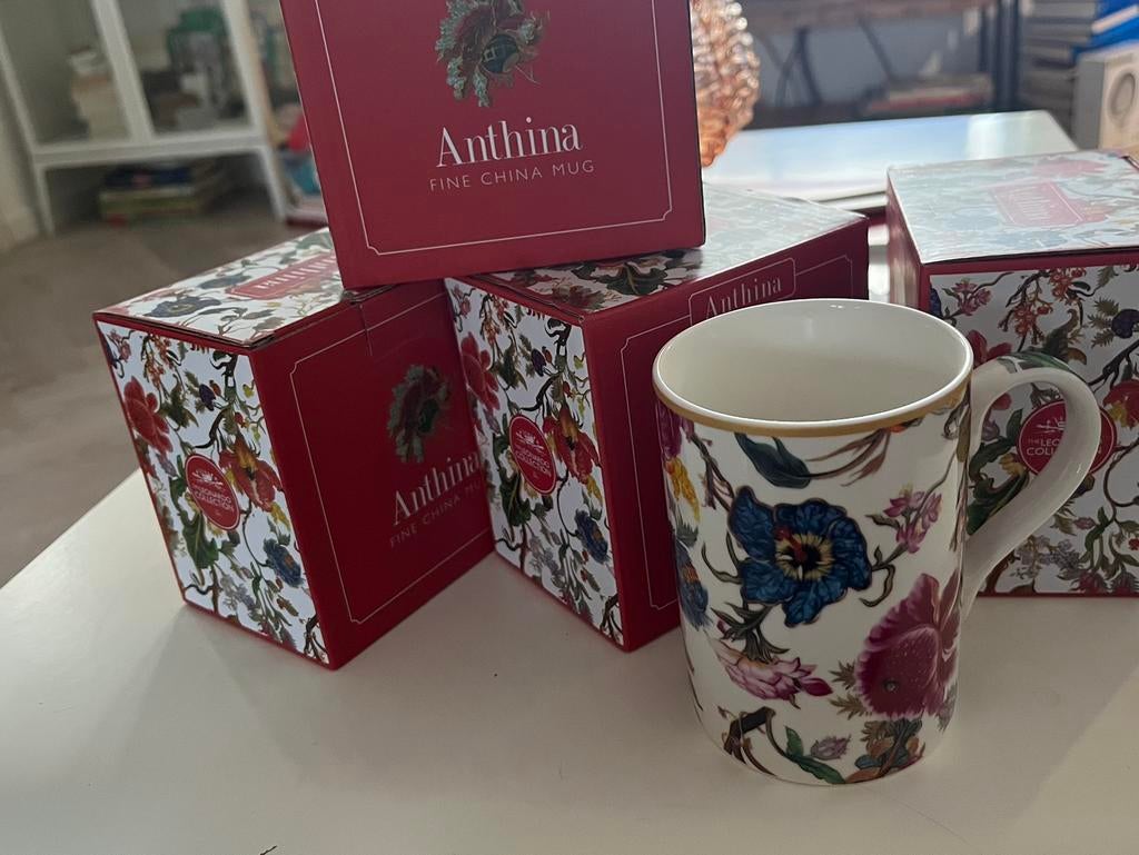 Set van 4 Anthina mokken William Morris stijl  met doos, Verzenden, Nieuw, Overige stijlen, Kop(pen) en/of Schotel(s)