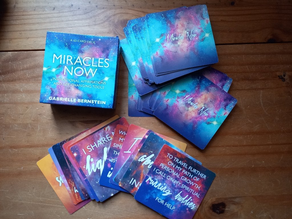 Kaartendeck Miracles Now (Gabrielle Bernstein), Ophalen of Verzenden, Gelezen, Spiritualiteit algemeen, Overige typen