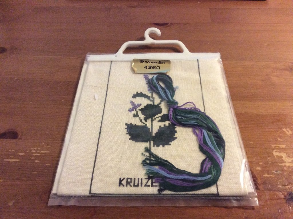 Borduurpakket Kruizemunt. scheepjes 4360, Nieuw, Hobby en Vrije tijd, Borduren en Borduurmachines, Ophalen of Verzenden, Nieuw